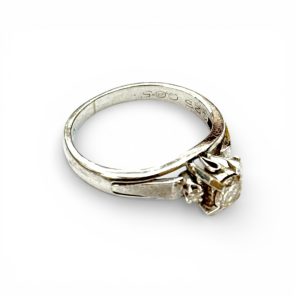 Pt900 ダイヤモンド リング