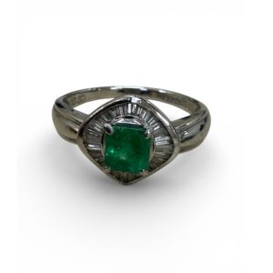 Pt900 プラチナ リング 指輪 石あり