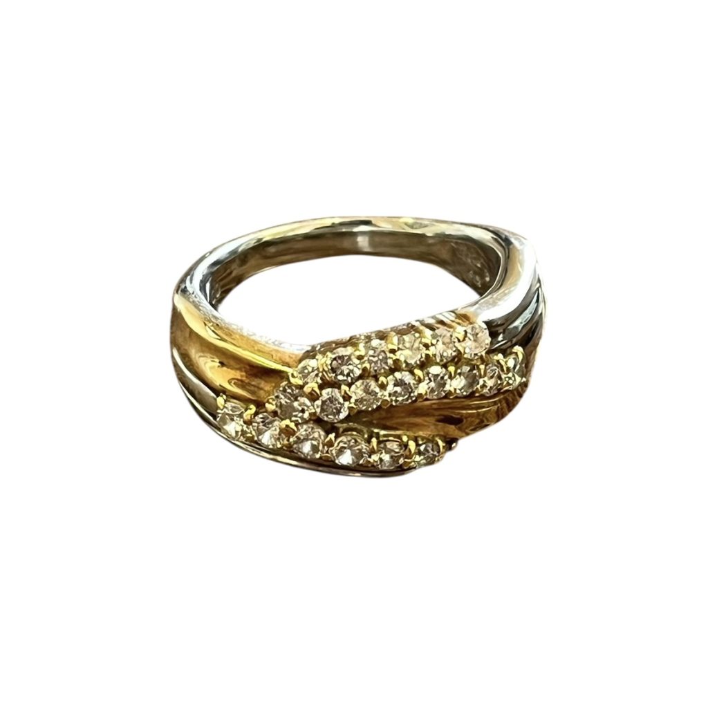 K18/Pt900(18金/プラチナ900)　メレダイヤ　リング