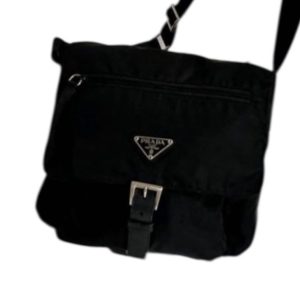 【プラダ ショルダーバッグ】弘前市