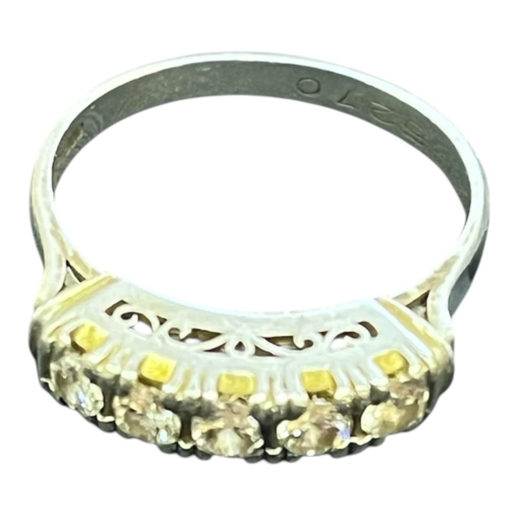 K18WG リング 石付