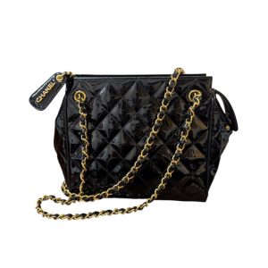 CHANEL シャネル パテントマトラッセ チェーンバッグ
