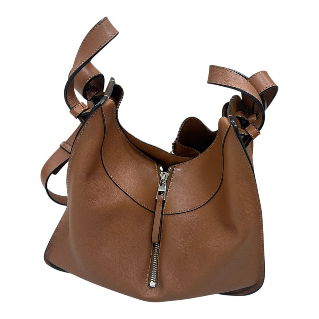 LOEWE ハンモックバッグ スモール (クラシックカーフ)