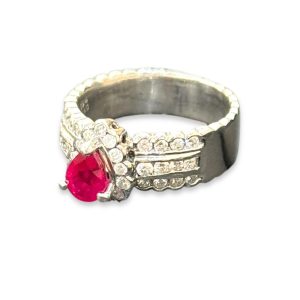 Pt900 ルビー メレダイヤ リング