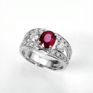 Pt900リング ルビー