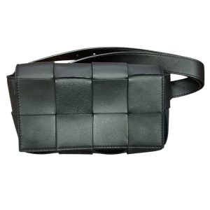 ボッテガ・ヴェネタ カセット ショルダーバック