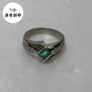 Pt900 エメラルド リング