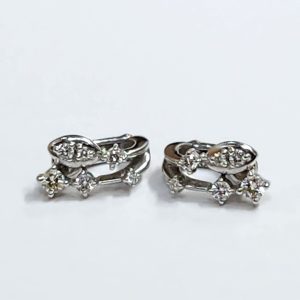 18金 ホワイトゴールド (K18WG) イヤリング ジュエリー  | 根室市昭和町