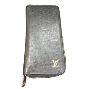 ルイ・ヴィトン タイガ ジッピーウォレット・ヴェルティカル