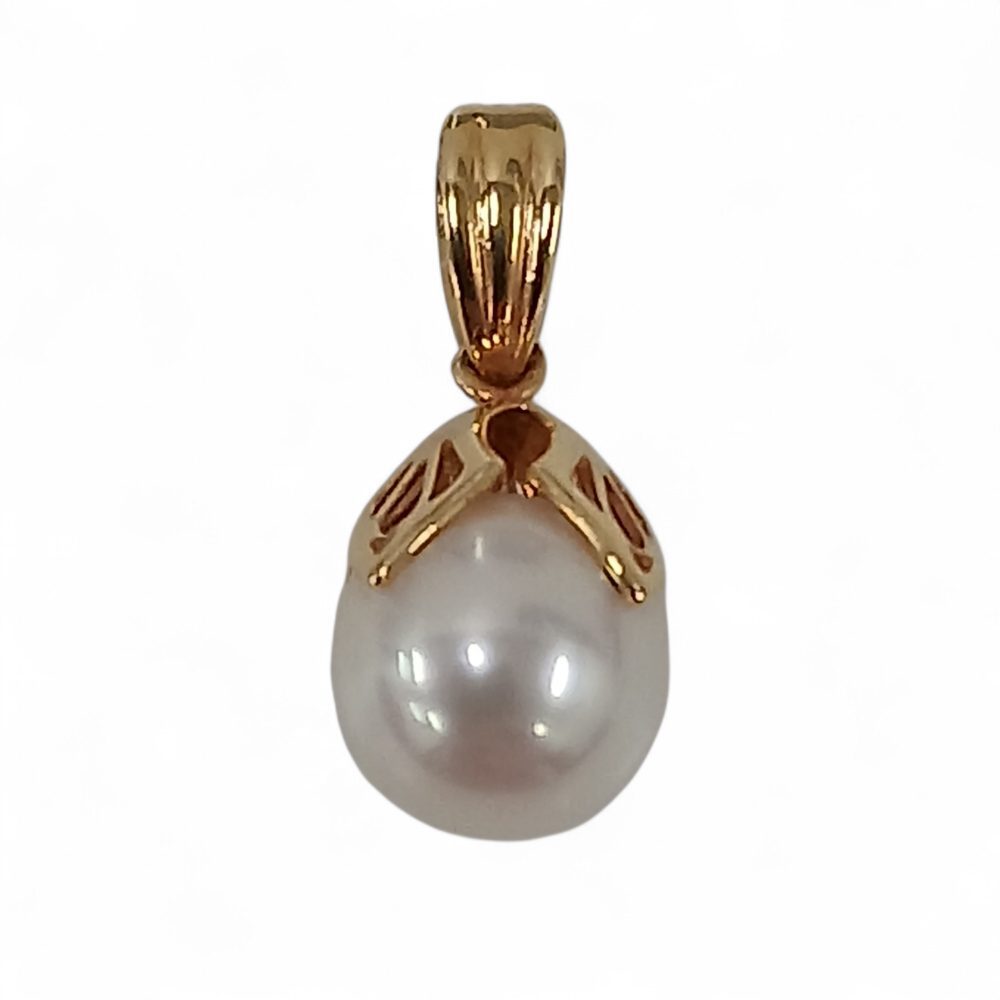 【K18 ネックレストップ】貴金属・アクセサリー