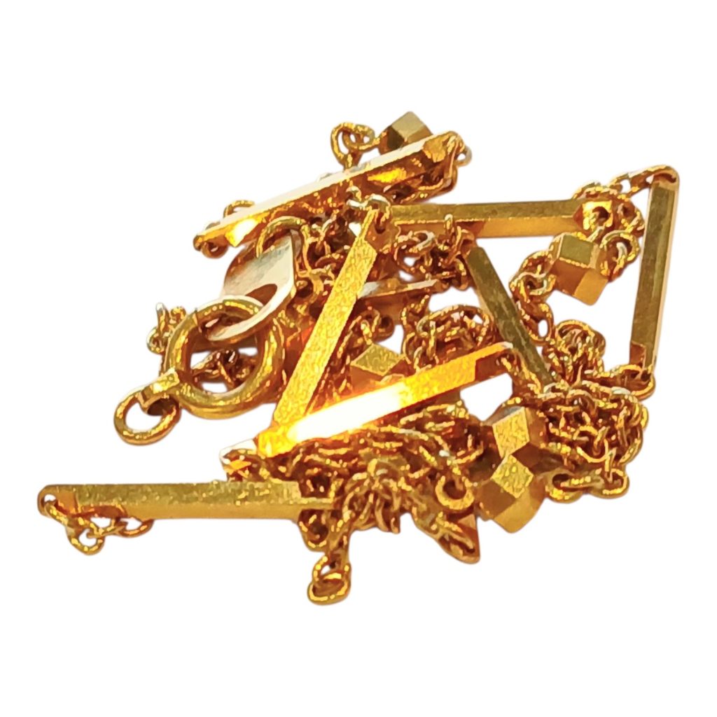 K18(18金)ネックレス