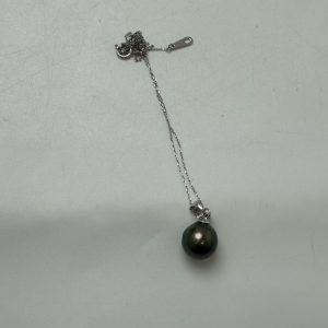 K18WG 黒蝶真珠 ネックレス