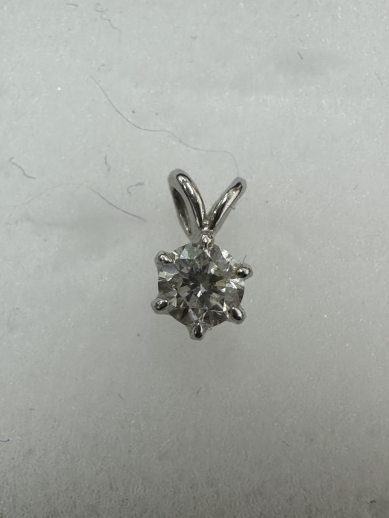 Pt900 ダイヤ ペンダントトップ
