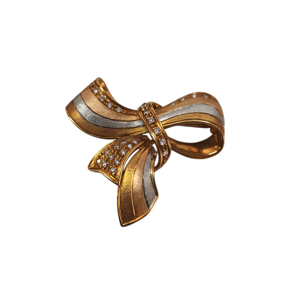 K18/Pt900 リボンモチーフ ブローチ