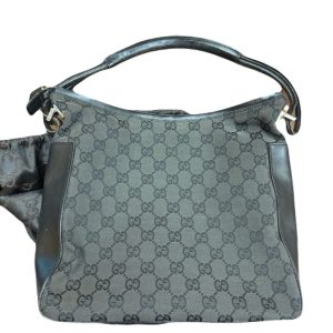 GUCCI GGキャンパス ショルダーバッグ