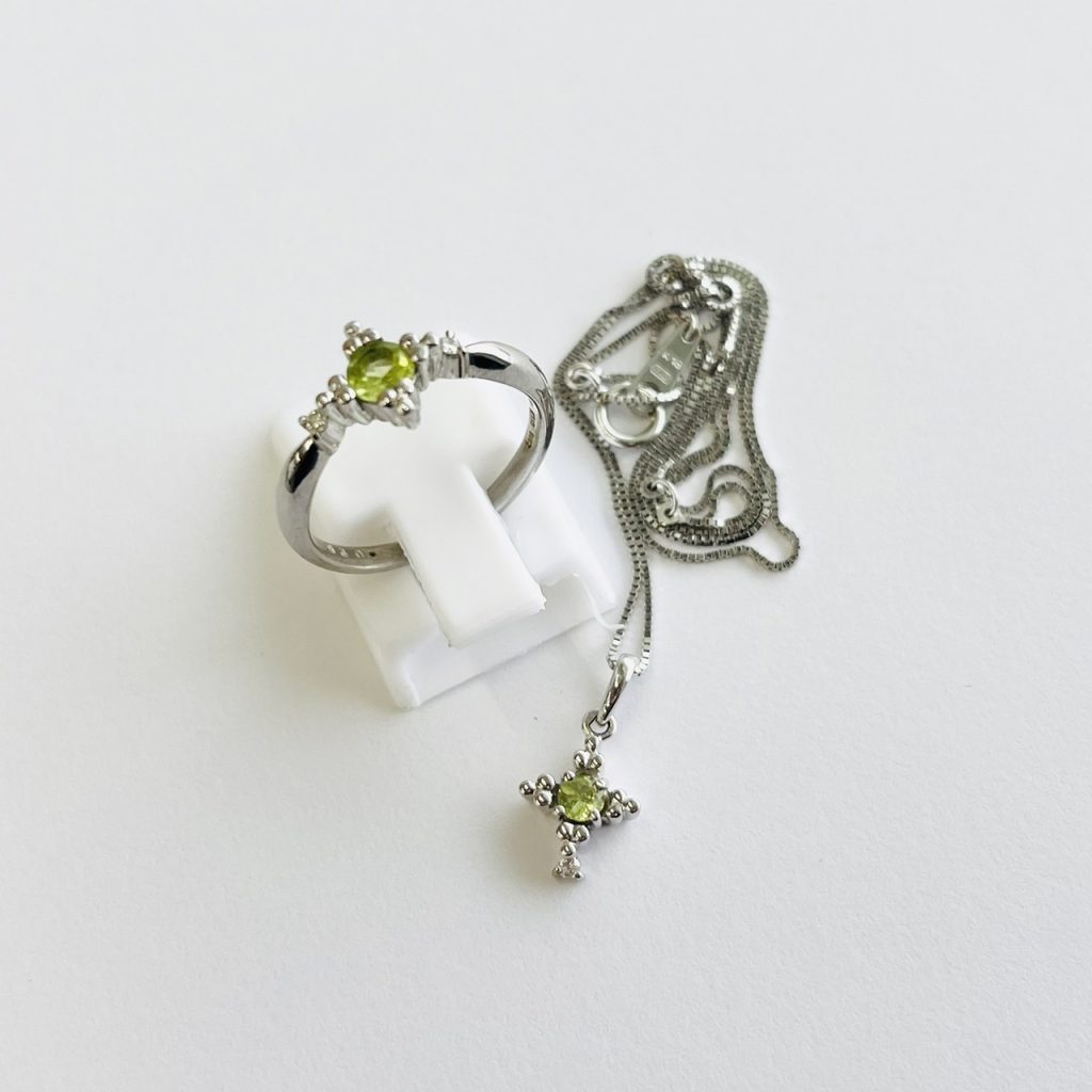 K18WG ペリドット リングネックレスセット