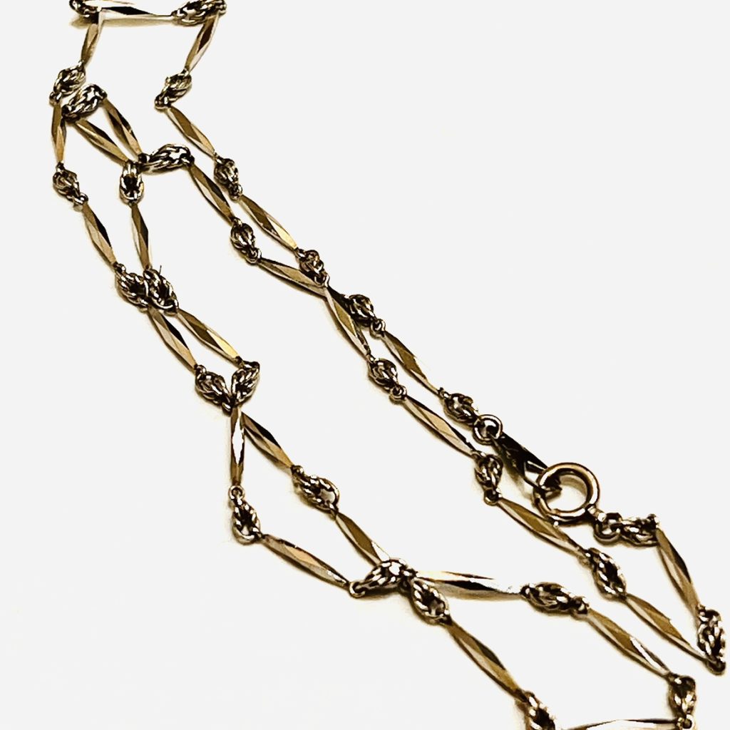 K18 WG ( 18金　ホワイトゴールド ）  ネックレス