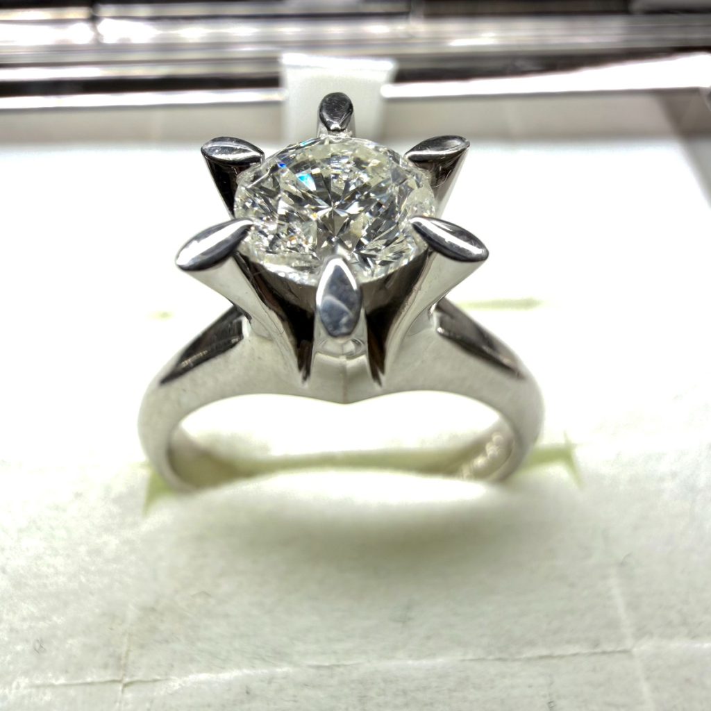 PT900ダイヤリング