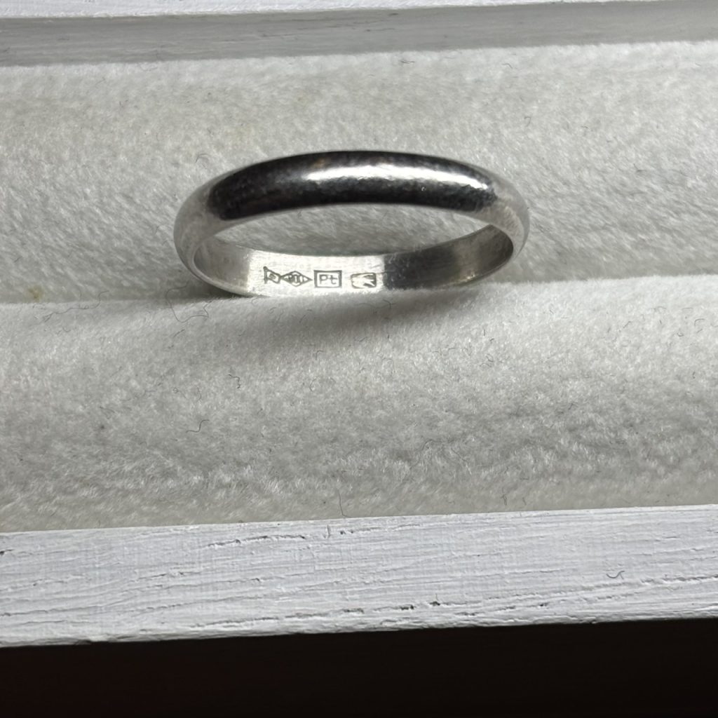 Pt900 リング