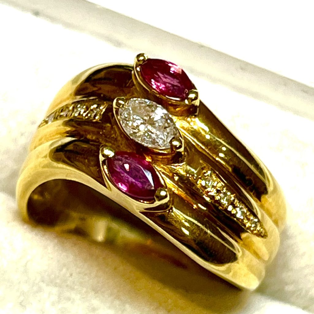 K18 ルビー メレダイヤ付き リング