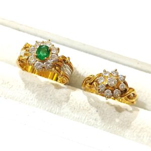 【K18Pt900コンビリング】18金・プラチナ・エメラルド・メレダイヤ・貴金属・アクセサリー