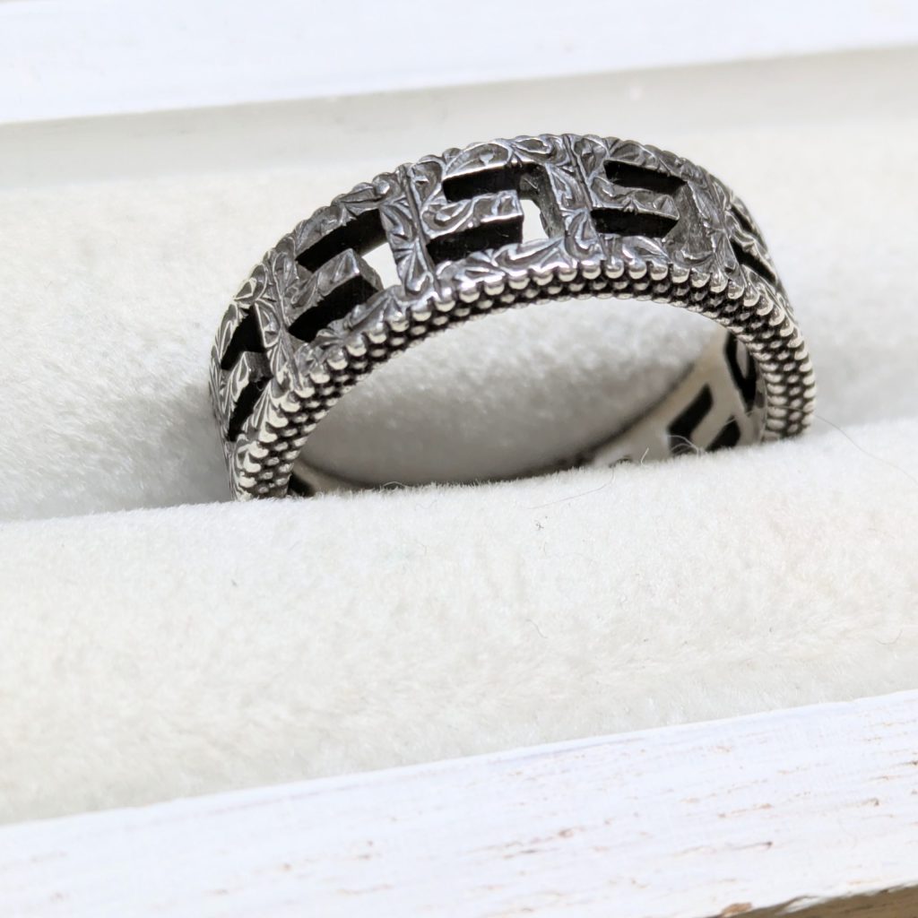 GUCCI　リング　指輪