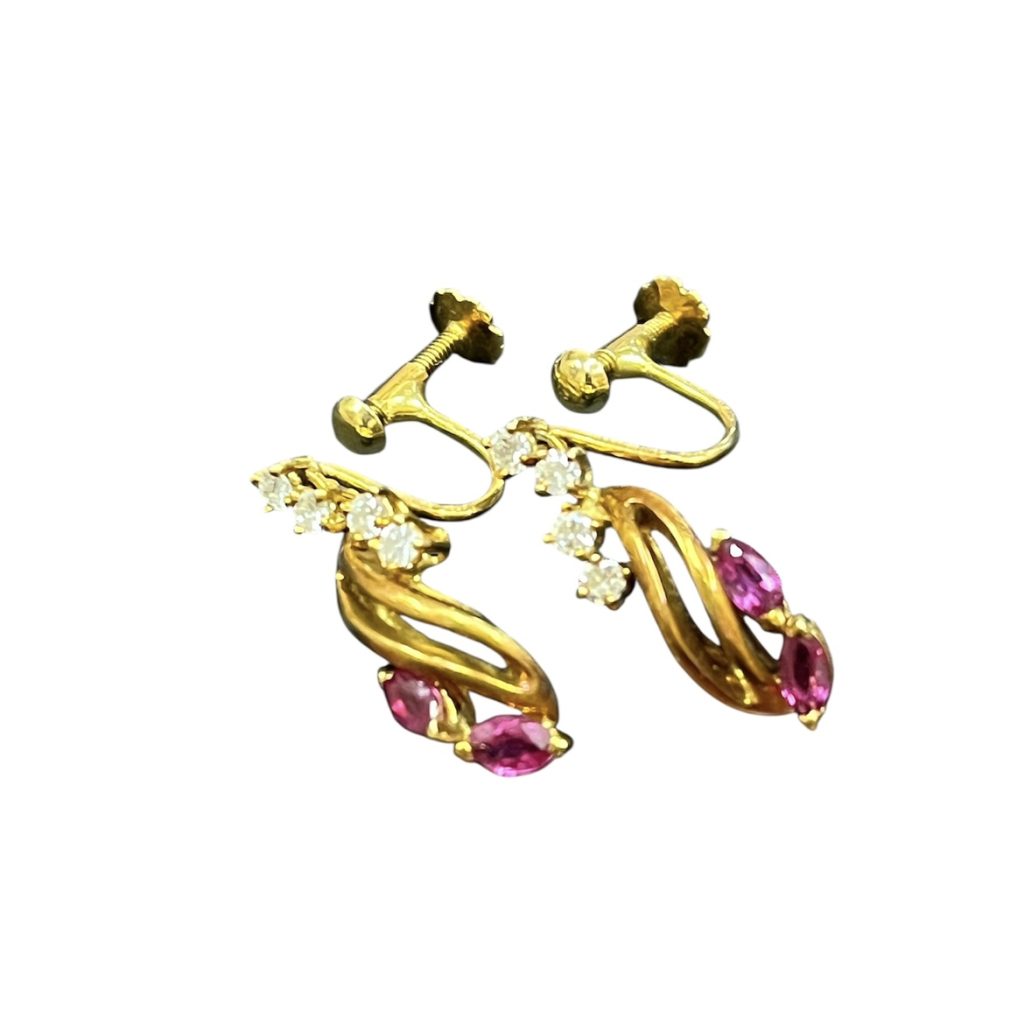 K18(18金)　石付　イヤリング