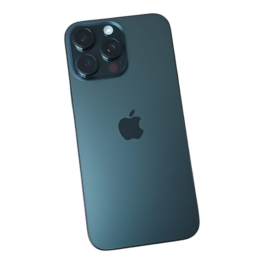 iPhone16 Pro Max 256GB／ブラックチタニウム