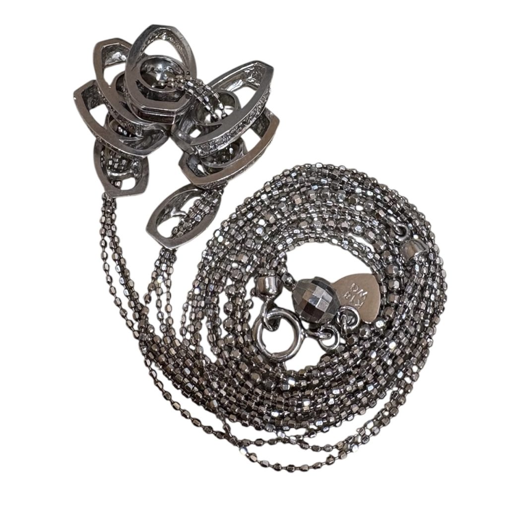 K18WG（18金ホワイトゴールド）ネックレス