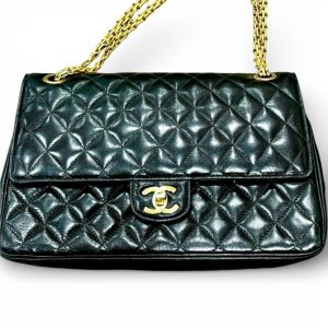 【ブランド】シャネル　マトラッセ　ラムスキン　ショルダーバッグ