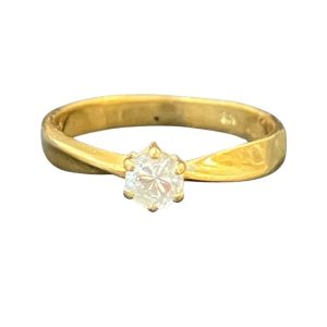 【ダイヤモンド リング】K18 18金 750