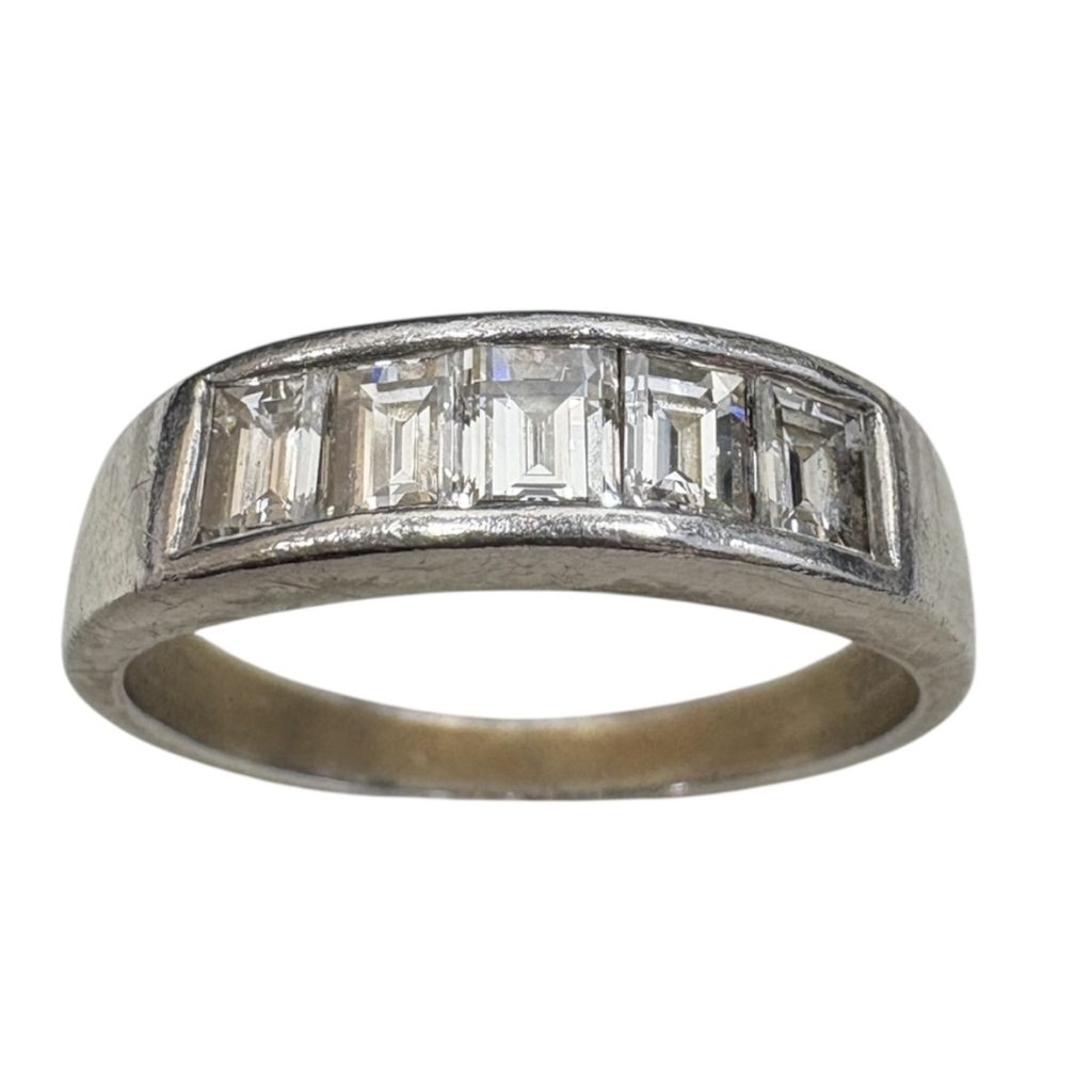 Pt900 プラチナ ダイヤモンド付き リング