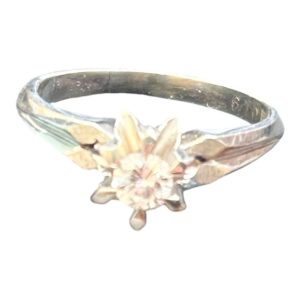 Pt900 ダイヤ付きリング