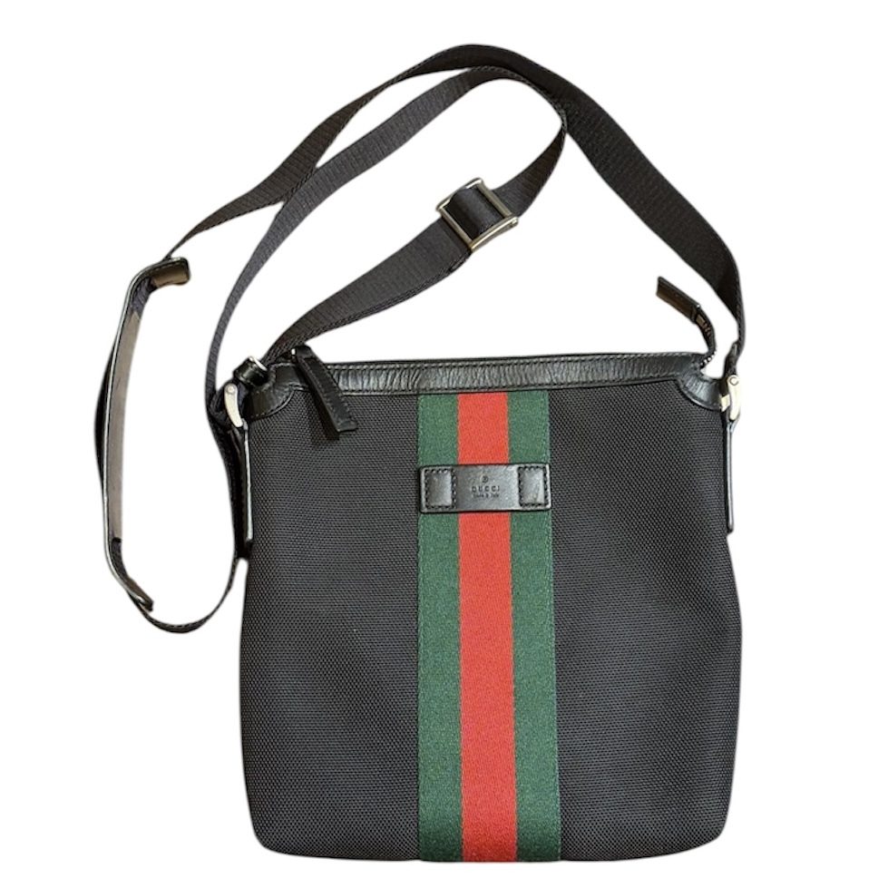 GUCCI ウェブライン ショルダーバッグ