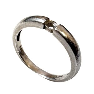 【Pt900 (プラチナ)】宝石が外れたリング