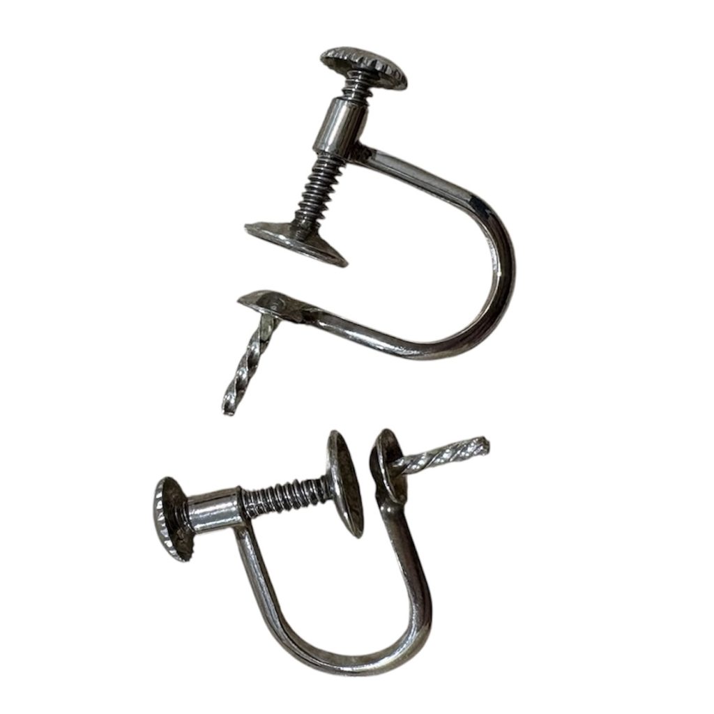 Pt900 ( プラチナ900 )　パール取れ イヤリング