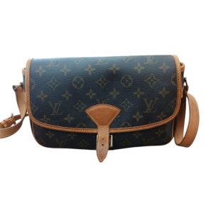 Louis Vuitton ルイヴィトン モノグラム ソローニュ