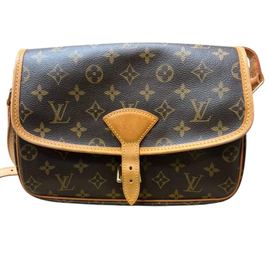 Louis Vuitton ルイヴィトン ソローニュ ショルダーバッグ