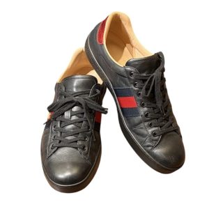 GUCCI エース エンブロイダリー付き スニーカー