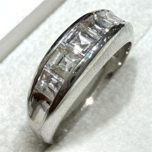 Pt900 ダイヤモンド付きリング