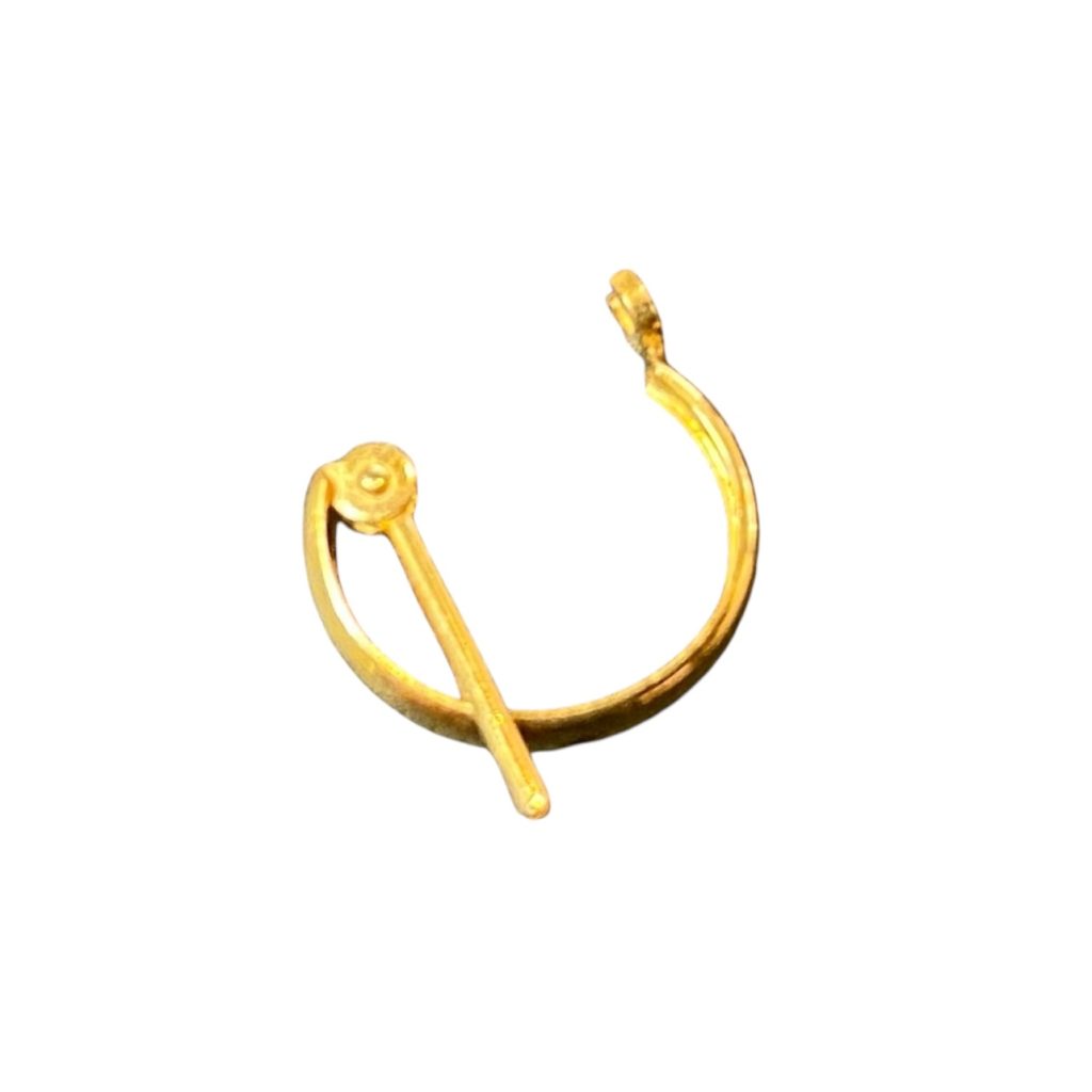 K18 18金 750 ピアス　片方