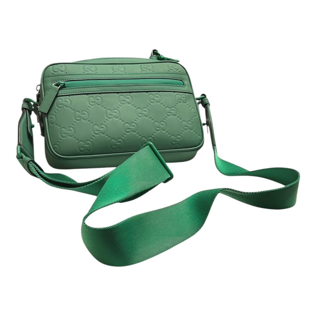 GUCCI ラバーエフェクト ショルダーバッグ