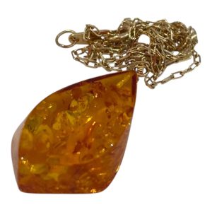 【貴金属】K18　(18金)　アンバー付き　ネックレス ジュエリー アクセサリー