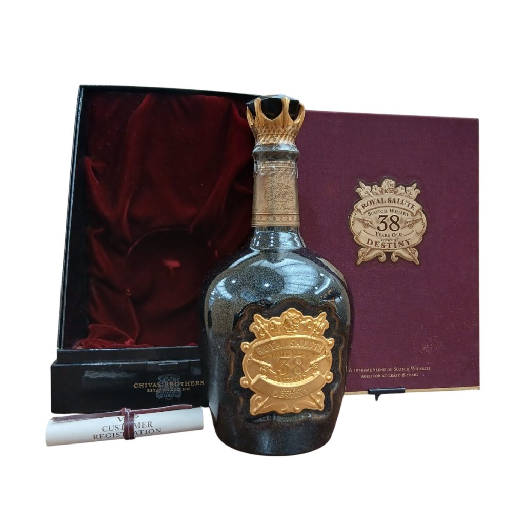ロイヤルサルート38年ストーンオブディスティニー 500ml
