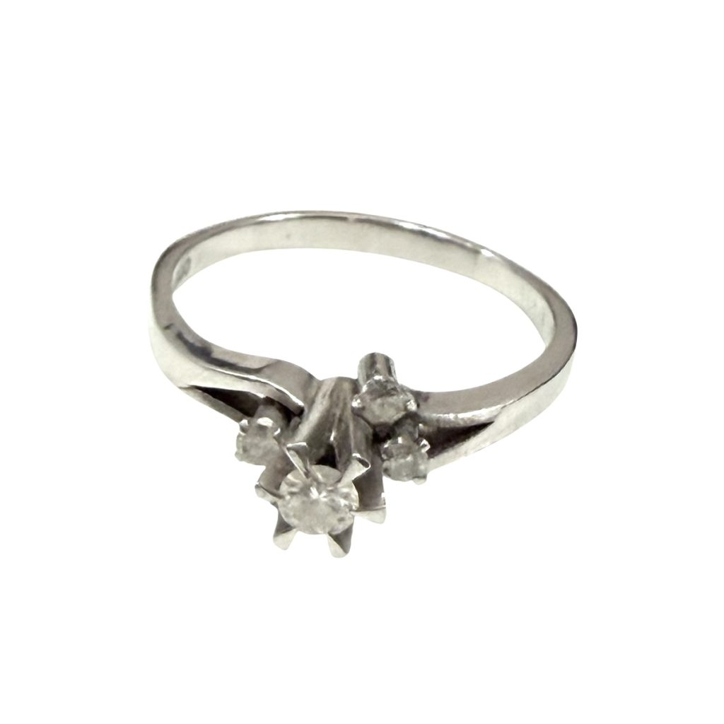 Pt900 ダイヤリング