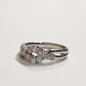 プラチナ（Pt900）ダイヤモンドリング|前橋市青柳町