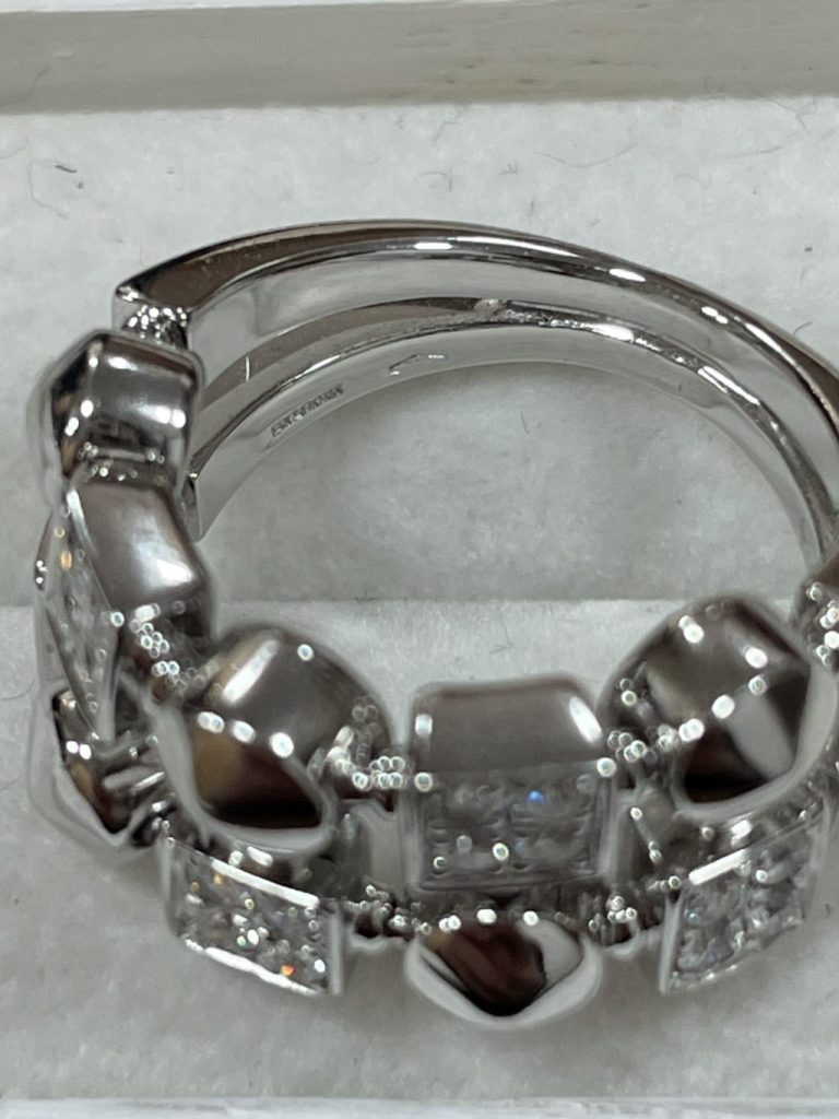 ブルガリ ルチア ダイヤ 750リング