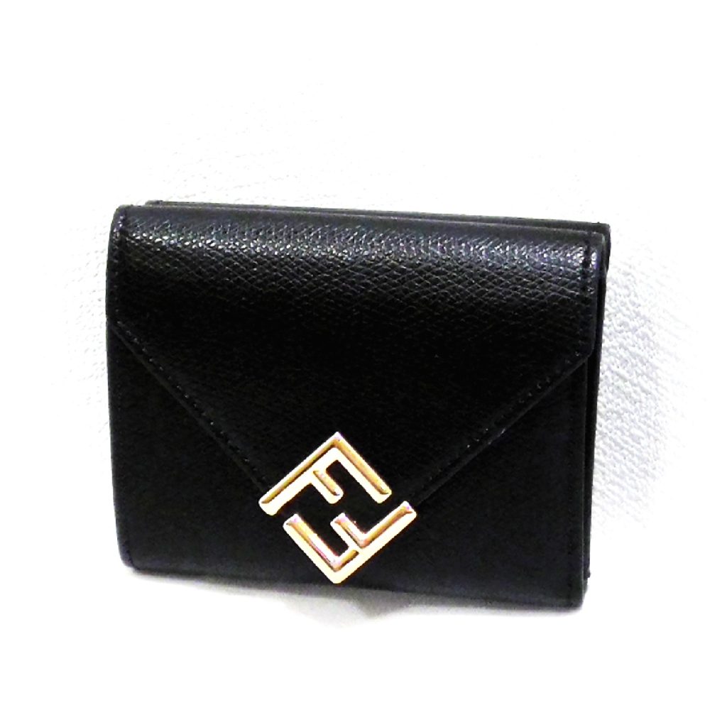 FENDI FFダイヤモンド三つ折り財布