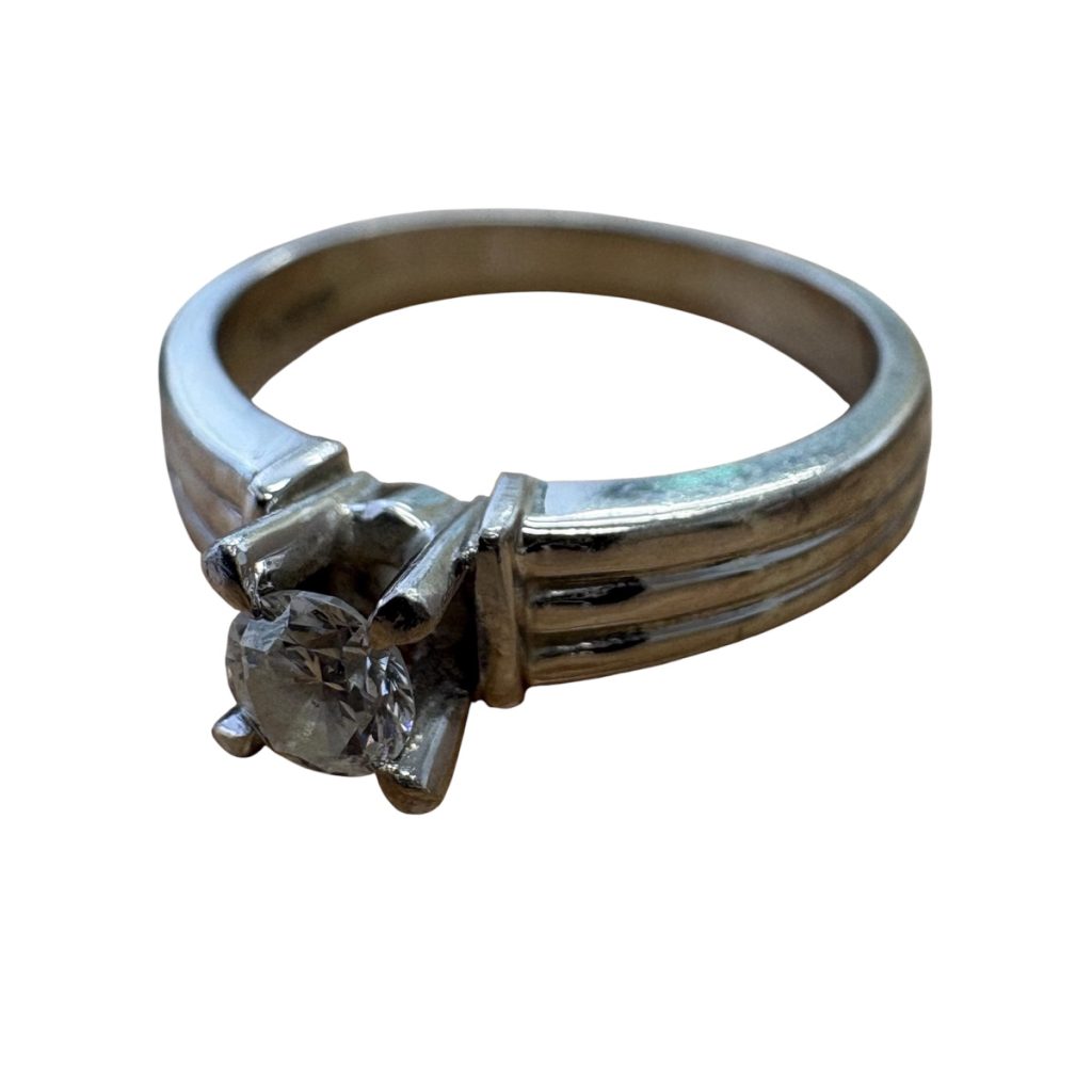 Pt900(プラチナ900)  石あり リング