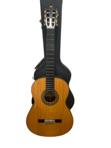 ヤマハ クラシックギター GC-7M